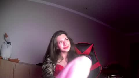 Snapshot of melena_caramel chatting on 05.28.26 melena_caramel online show from 05.28.26