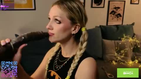Snapshot of melenn_ chatting on 07.08.26 Melen online show from 07.08.26
