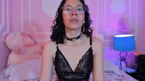 Snapshot of meliissasweet chatting on 06.15.26 Meli online show from 06.15.26
