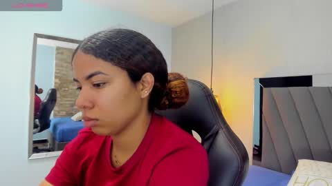 M E L I N A  online show from 01.10.26