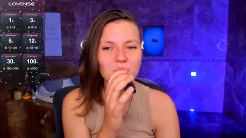 Snapshot of melindat chatting on 07.17.26 Melinda online show from 07.17.26