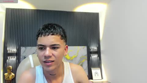 Snapshot of meliodas18_ chatting on 11.07.25 Meliodas online show from 11.07.25