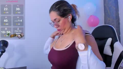 Snapshot of melisa_14 chatting on 04.10.26 Melisa online show from 04.10.26