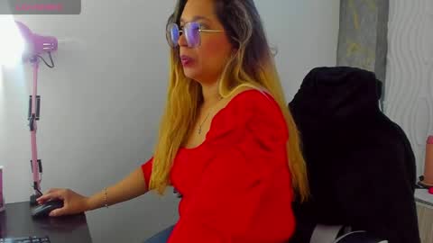 Snapshot of melisa_14 chatting on 04.22.26 Melisa online show from 04.22.26