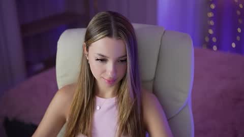 Snapshot of melisarosss chatting on 09.21.25 Melisa Ross online show from 09.21.25