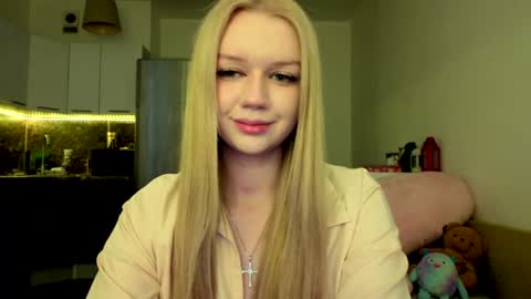 Snapshot of meliss_ss chatting on 06.20.26 Mel or Lissa 3 Welcome here online show from 06.20.26