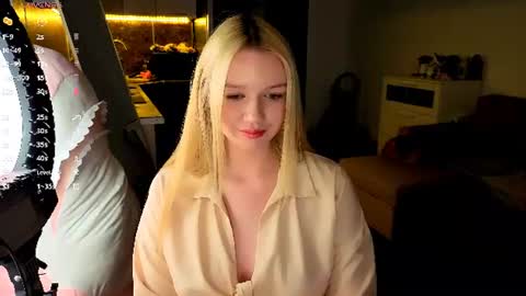 Snapshot of meliss_ss chatting on 07.20.26 Mel or Lissa 3 Welcome here online show from 07.20.26