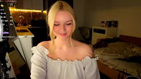 Snapshot of meliss_ss chatting on 07.31.26 Mel or Lissa 3 Welcome here online show from 07.31.26