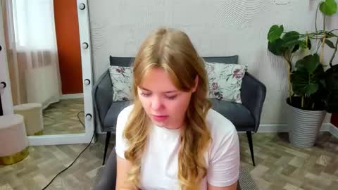 Sophia online show from 09.26.25