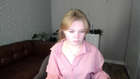 Sophia online show from 02.04.26