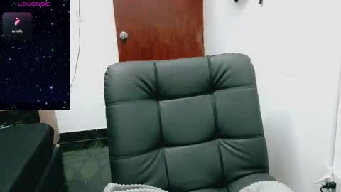 Melissas Corner online show from 10.23.25