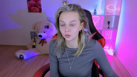 Melissa online show from 01.21.25