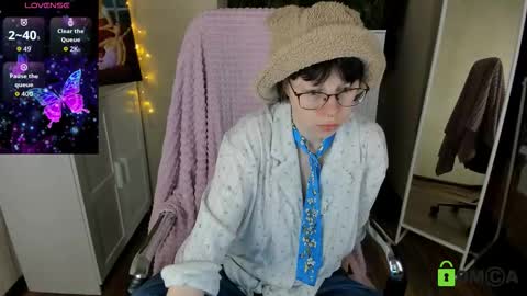 Melissa online show from 10.03.25