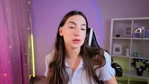 Snapshot of melissacharm_ chatting on 06.24.26 Melissa online show from 06.24.26