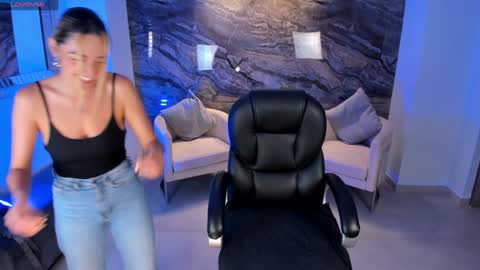Call me Meli online show from 01.12.25