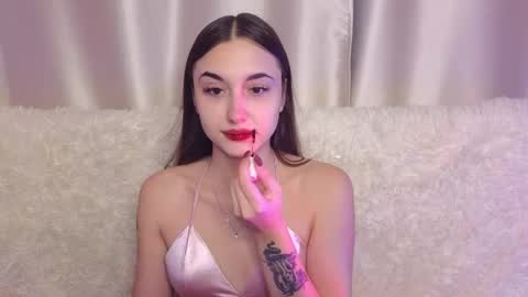 Snapshot of melissapristine chatting on 10.23.25 Mel online show from 10.23.25