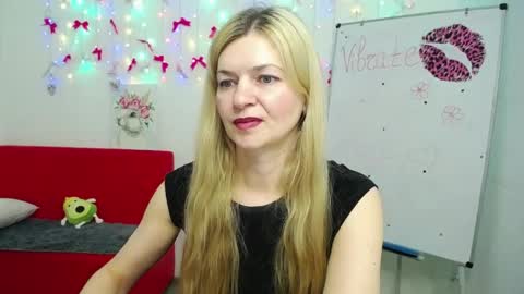 Snapshot of melissatylerbb chatting on 04.28.26 Melissa online show from 04.28.26