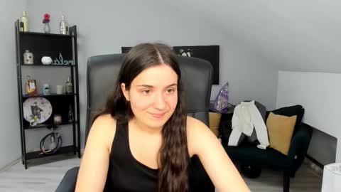 melissawiliam online show from 10.31.25