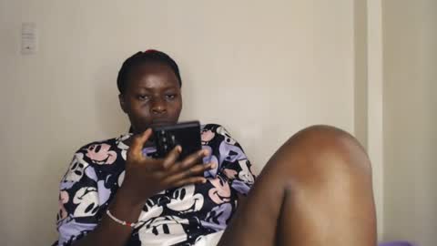 Snapshot of mellanin_pretty_ chatting on 07.17.26 . online show from 07.17.26