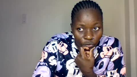 Snapshot of mellanin_pretty_ chatting on 08.05.26 . online show from 08.05.26