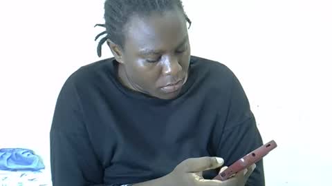 Snapshot of mellanine_ebony chatting on 05.03.26 mellanine_ebony online show from 05.03.26