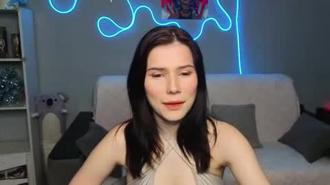 mellhyees online show from 02.15.26