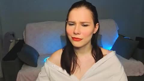 mellhyees online show from 03.07.26