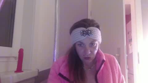 Melli online show from 11.30.25