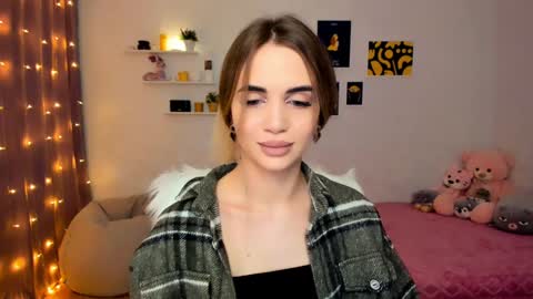 Tessa online show from 12.08.24