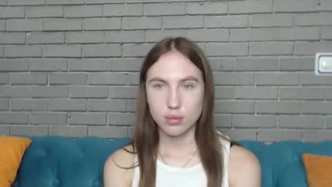 Snapshot of mellingi chatting on 09.13.25 mellingi online show from 09.13.25