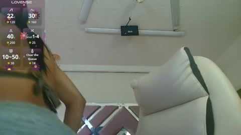 Snapshot of melody_ebonny chatting on 11.15.25 melody_ebonny online show from 11.15.25