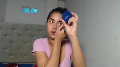 melody phillips online show from 10.02.25