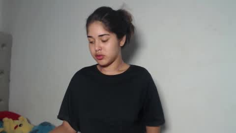 melody phillips online show from 12.01.25