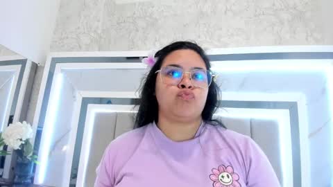 melodycharlotte online show from 10.11.25