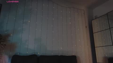 melody  online show from 02.09.25