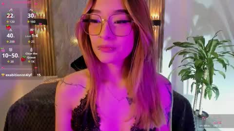 Snapshot of melodylanee chatting on 02.25.26 melodylanee online show from 02.25.26