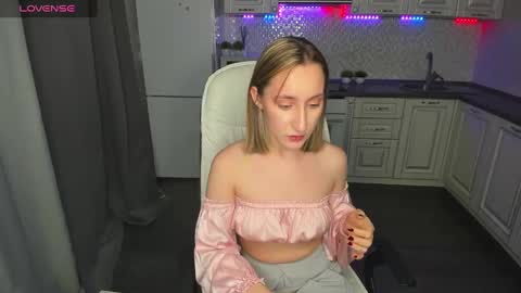 Kaylie online show from 12.13.24