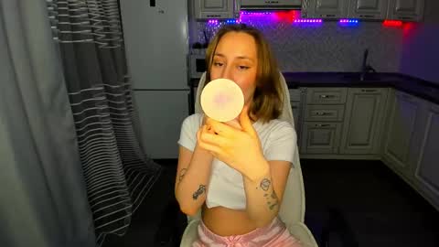 Kaylie online show from 03.12.25