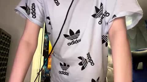 Hi Im Aria 18 years old online show from 03.04.26