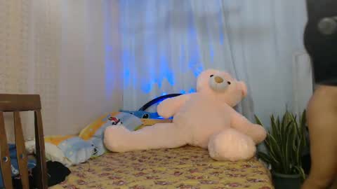 Snapshot of meloxxx87 chatting on 02.22.25 cassy online show from 02.22.25