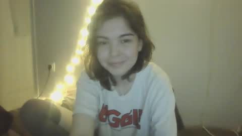 Snapshot of melted_l chatting on 12.07.24 krinzhulya online show from 12.07.24