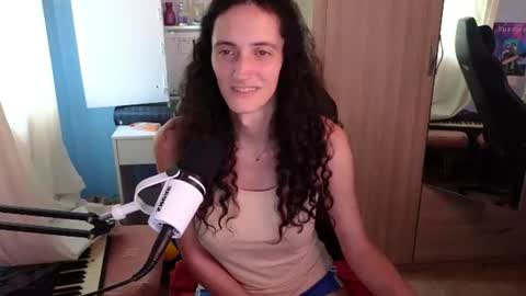 Snapshot of memisecrets chatting on 06.27.26 Megumi Aina online show from 06.27.26