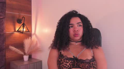  Memphis Williams  online show from 02.08.25