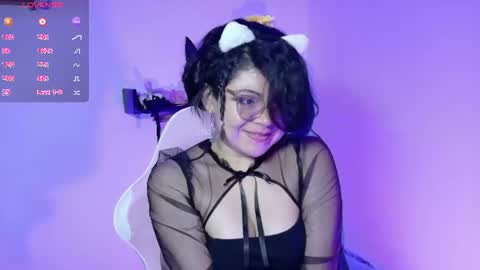 Snapshot of meow_cat4 chatting on 06.26.26 Cata online show from 06.26.26