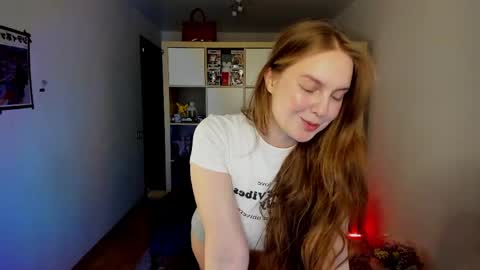 Flora  Next stream November 17th at 6  GMT online show from 04.07.26