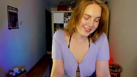 Snapshot of meow_k1tty chatting on 06.26.26 Flora Next stream November 17th at 6 GMT online show from 06.26.26