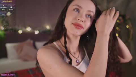 Heeyyooo Im Nans Subscribe to me I will be glad online show from 12.22.24