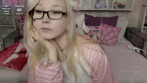 MeowkaKitty online show from 03.15.26