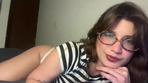 Snapshot of meowkillah chatting on 12.22.25 MEOW KILLAH online show from 12.22.25