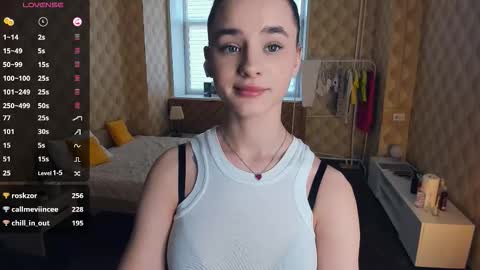 Julie online show from 11.23.25